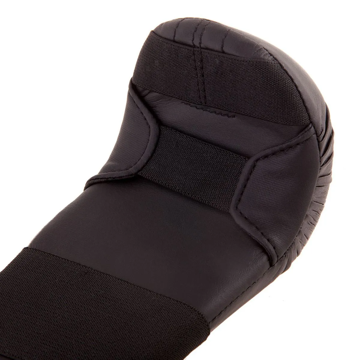 Спарринговые перчатки для каратэ RKM-260 ПУ черные